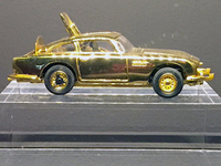 James Bond Gold Aston Martin DB5 Anniversary Image 1